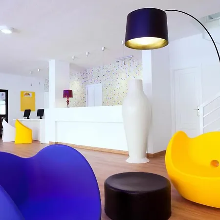 Paradero Apartment *